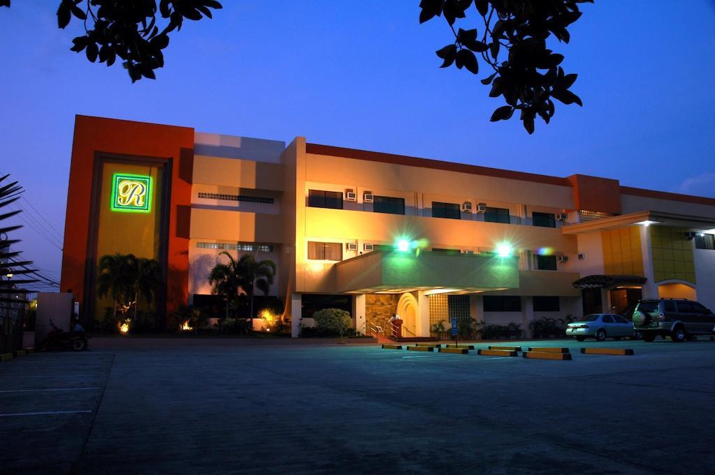 Grand Regal Hotel Bacolod Exterior foto