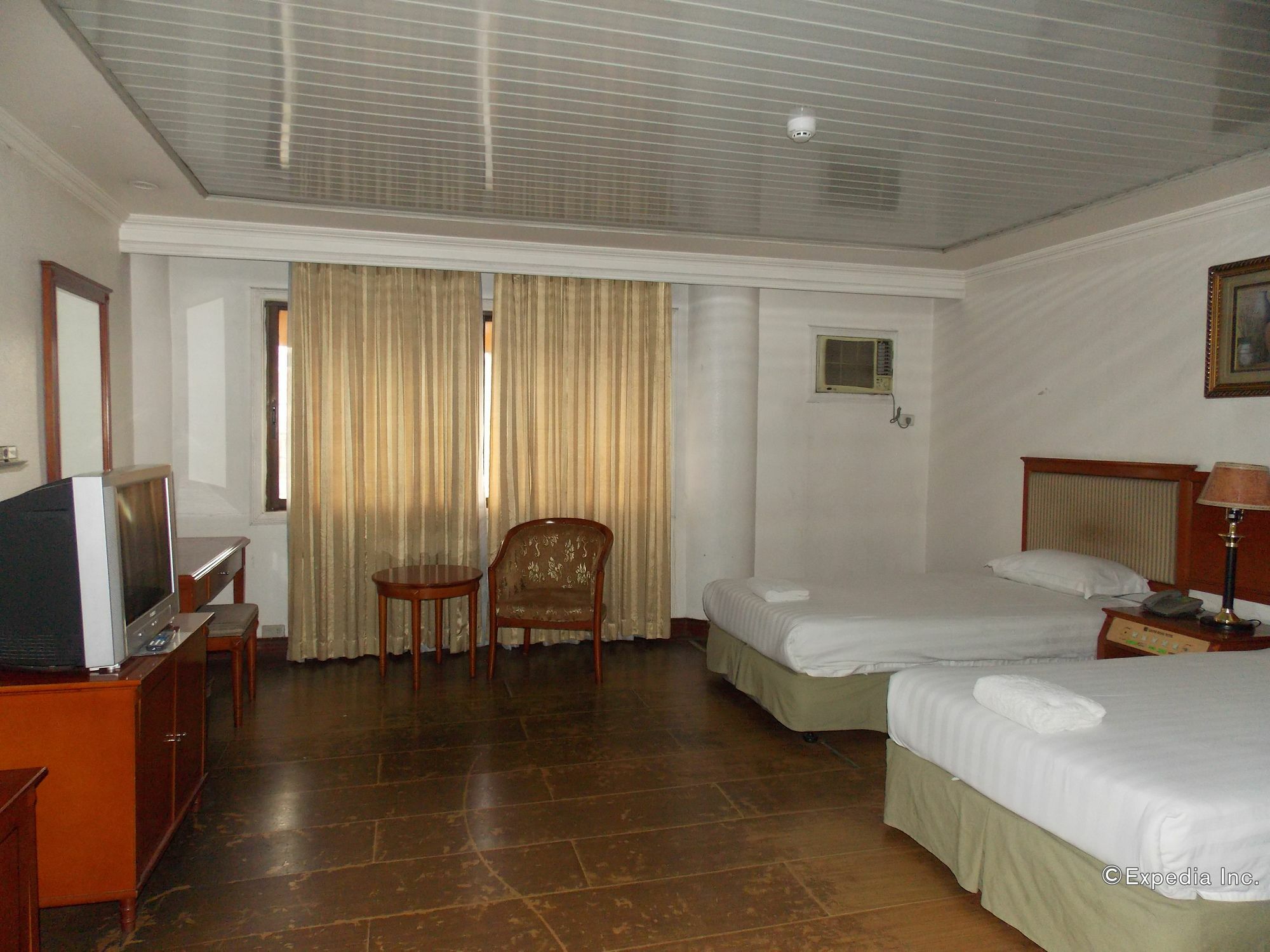Grand Regal Hotel Bacolod Exterior foto